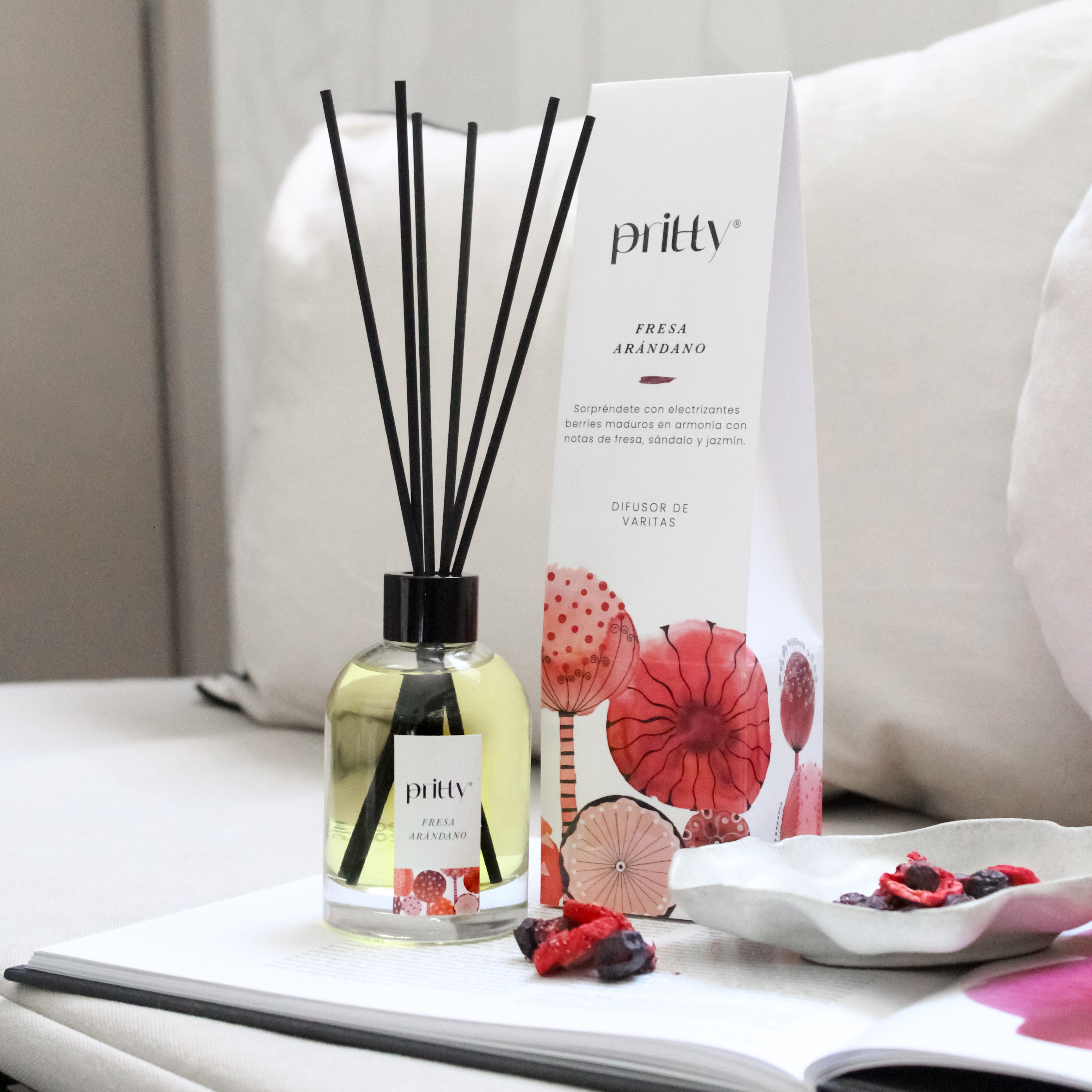 Difusor Varitas Fresa & Arandanos 130 ml